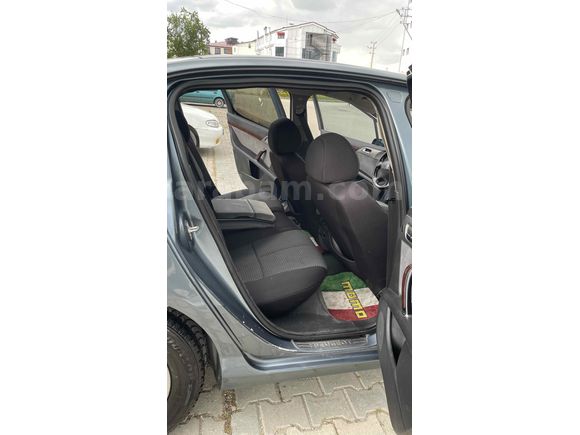 Sahibinden Peugeot 407 2.0 Executive 2005 Model 