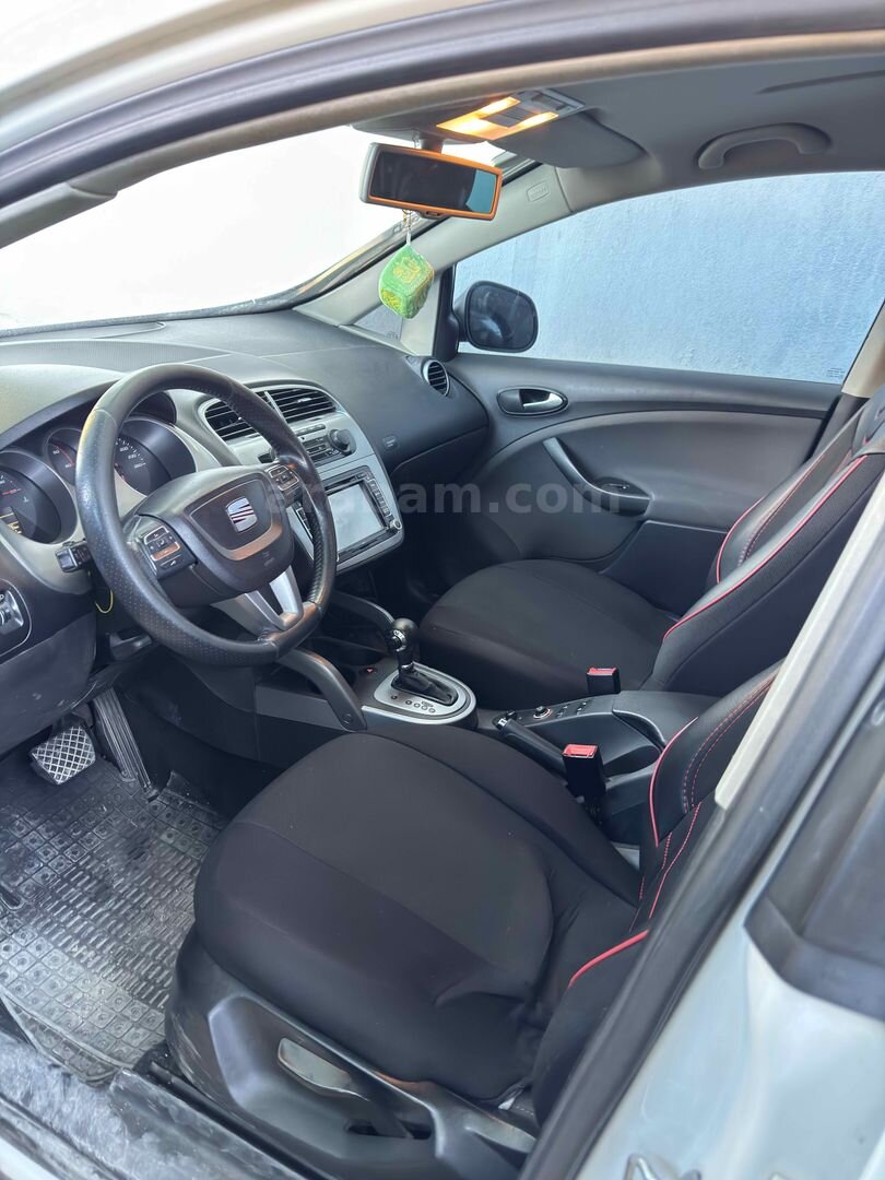 Sahibinden Seat Altea 1.6 TDI Style XL 2013 Model Van 179.000 km Beyaz 7