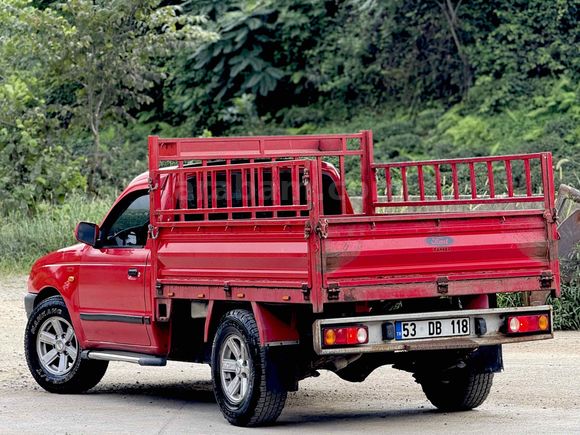 Galeriden Ford Ranger 2.5 TDCi STD 2001 Model İstanbul