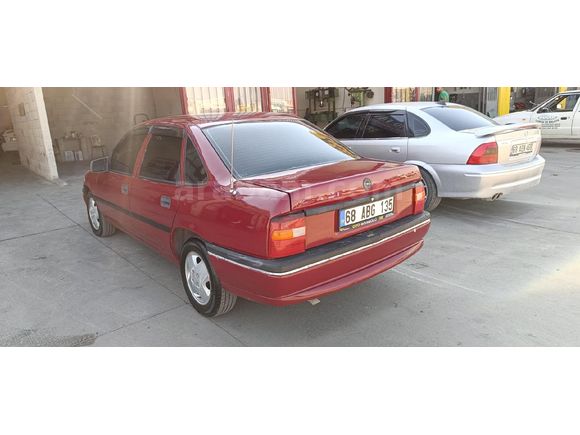 Sahibinden Opel Vectra 2.0 GLS DHC Motor 1995 Model