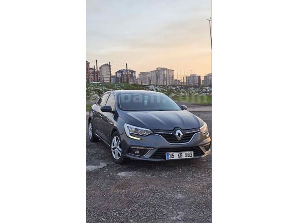 Sahibinden Renault Megane 1.3 TCe Joy 2020 Model 