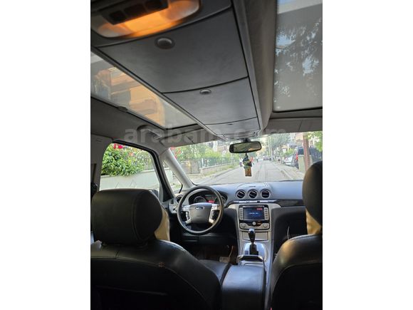 Sahibinden Ford Galaxy 2.0 TDCI Ghia 2007 Model