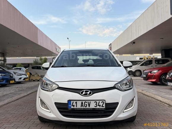 1.4CRDi HYUNDAİ İ20 SENSE 2014 SIFIR MOTOR