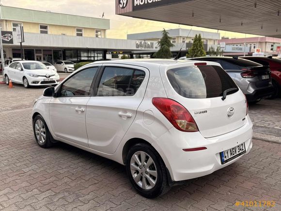 1.4CRDi HYUNDAİ İ20 SENSE 2014 SIFIR MOTOR