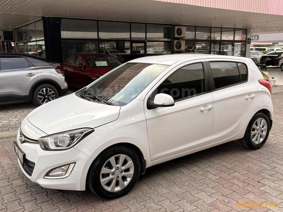 1.4CRDi HYUNDAİ İ20 SENSE 2014 SIFIR MOTOR
