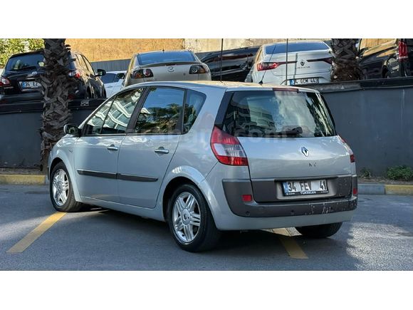 Sahibinden Renault Scenic 1.6 16Valf Privilege 2004 Model