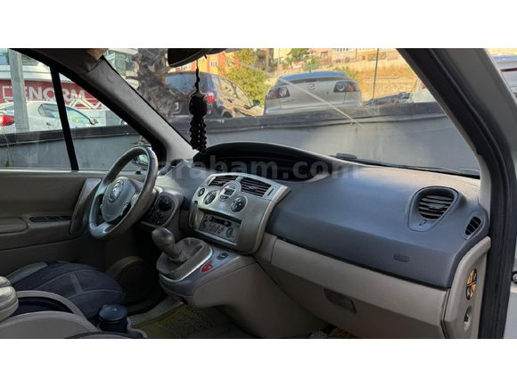 Sahibinden Renault Scenic 1.6 16Valf Privilege 2004 Model
