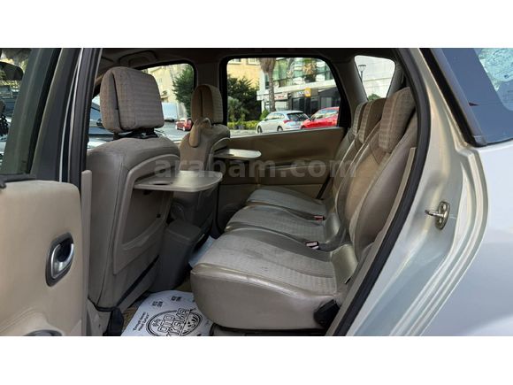 Sahibinden Renault Scenic 1.6 16Valf Privilege 2004 Model