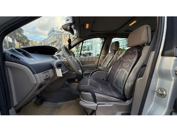 Sahibinden Renault Scenic 1.6 16Valf Privilege 2004 Model
