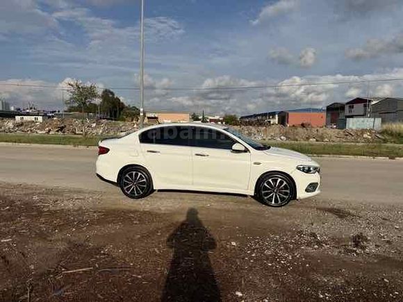 Sahibinden Fiat Egea 1.6 Multijet Lounge 2015 Model  192.000 km Beyaz
