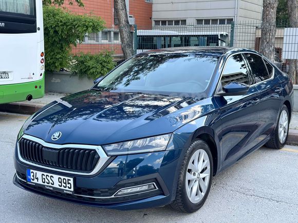 BOYASIZ Yetkili Servis Bakımlı Çiziksiz Garantili EnFull Octavia