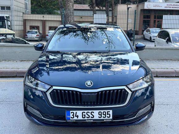 BOYASIZ Yetkili Servis Bakımlı Çiziksiz Garantili EnFull Octavia