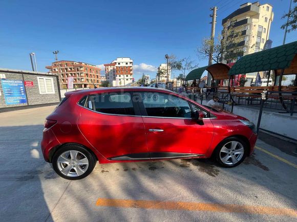 Sahibinden Renault Clio 1.2 Joy 2015 Model Kocaeli 143.000 km Kırmızı