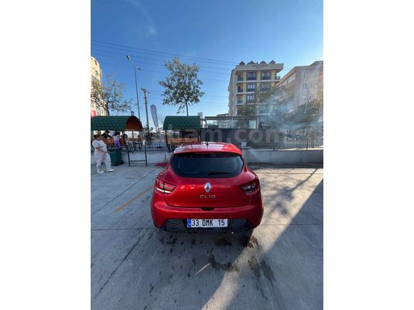 Sahibinden Renault Clio 1.2 Joy 2015 Model Kocaeli 143.000 km Kırmızı