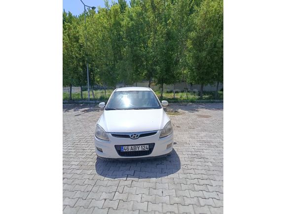 Sahibinden Hyundai i30 1.6 CRDi Mode 2011 Model