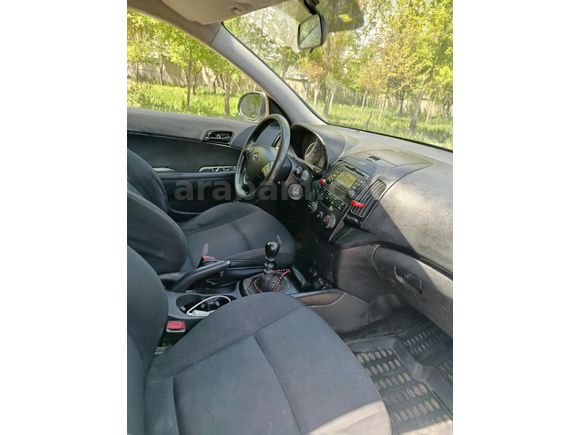 Sahibinden Hyundai i30 1.6 CRDi Mode 2011 Model