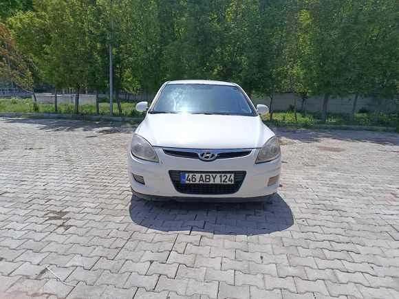 Sahibinden Hyundai i30 1.6 CRDi Mode 2011 Model