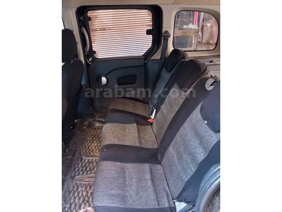 Sahibinden Renault Kangoo Multix 1.5 dCi Extreme Edition 2012 Model 