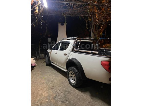 Sahibinden Mitsubishi L 200 4x2 Intense 2011 Model