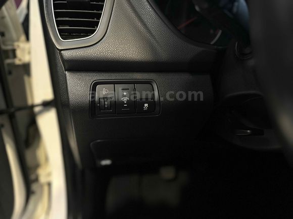 Galeriden Hyundai i20 1.4 CRDi Style 2018 Model Antalya