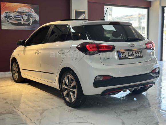 Galeriden Hyundai i20 1.4 CRDi Style 2018 Model Antalya