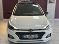 Galeriden Hyundai i20 1.4 CRDi Style 2018 Model Antalya