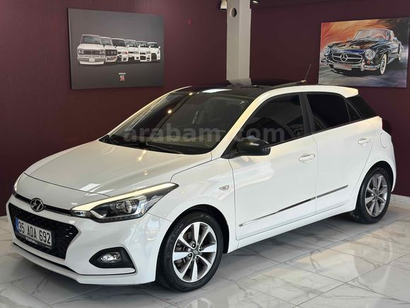 Galeriden Hyundai i20 1.4 CRDi Style 2018 Model Antalya
