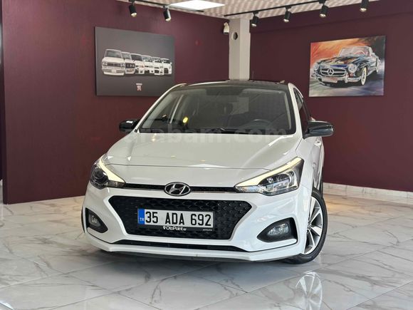 Galeriden Hyundai i20 1.4 CRDi Style 2018 Model Antalya