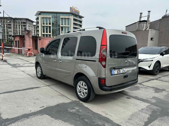 Sahibinden Renault Kangoo Multix 1.5 dCi Extreme 2012 Model  363.000 km Diğer