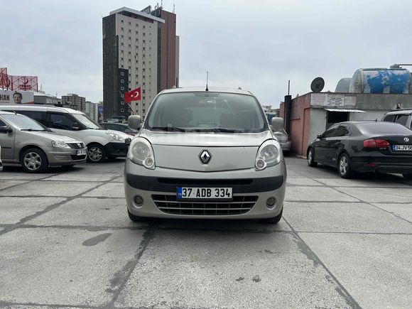 Sahibinden Renault Kangoo Multix 1.5 dCi Extreme 2012 Model  363.000 km Diğer
