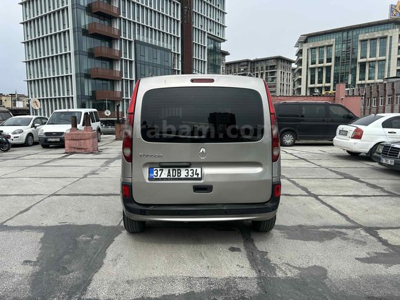 Sahibinden Renault Kangoo Multix 1.5 dCi Extreme 2012 Model  363.000 km Diğer