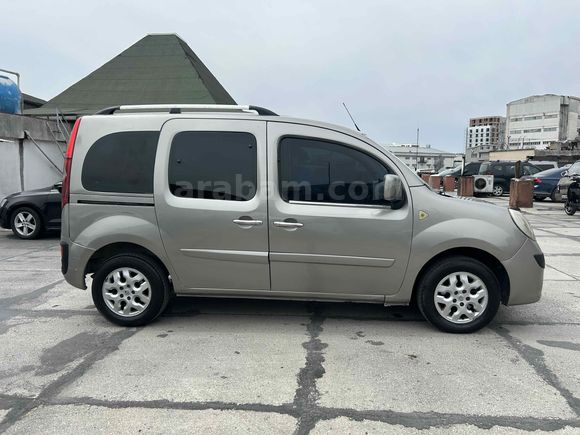 Sahibinden Renault Kangoo Multix 1.5 dCi Extreme 2012 Model  363.000 km Diğer