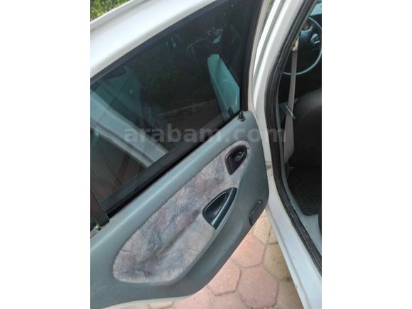 Sahibinden Renault Megane 2.0 RXT 1999 Model 