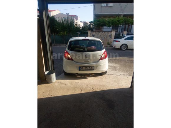 İlk Sahibinden satılık Opel Corsa 1.3 CDTI Enjoy 2012 Model Beyaz