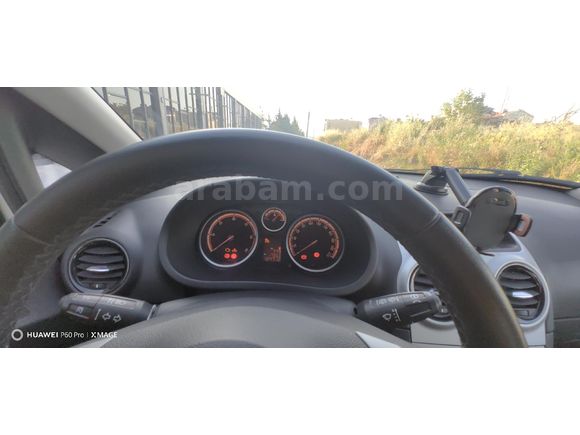 İlk Sahibinden satılık Opel Corsa 1.3 CDTI Enjoy 2012 Model Beyaz