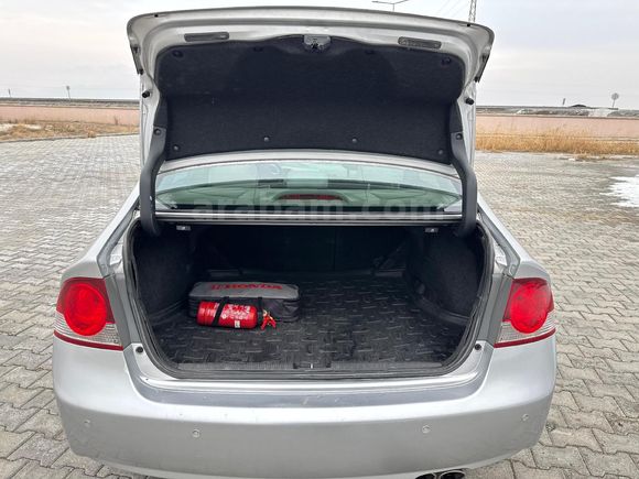 Sahibinden Honda Civic 1.6i VTEC Dream 2007 Model