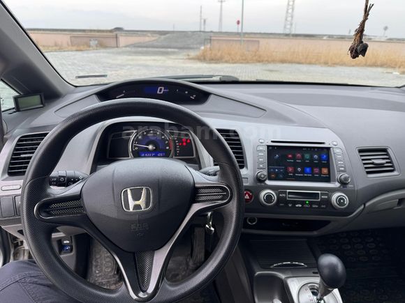 Sahibinden Honda Civic 1.6i VTEC Dream 2007 Model