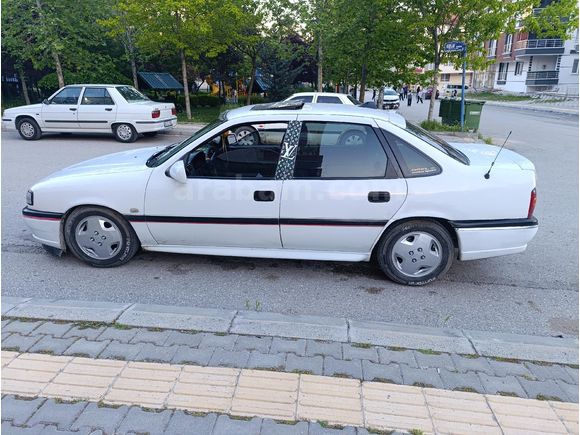 Sahibinden Opel Vectra 1.8 GL 1993 Model