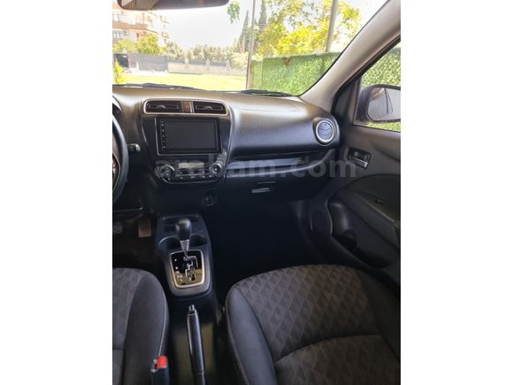 Sahibinden Mitsubishi Space Star 1.2 MIVEC 2021 Model Hatay 58.300 km Kırmızı