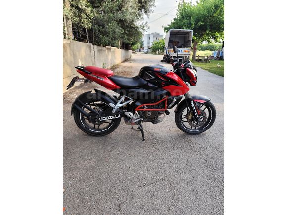 Sahibinden Bajaj Pulsar 200 NS kırmızi şeytan