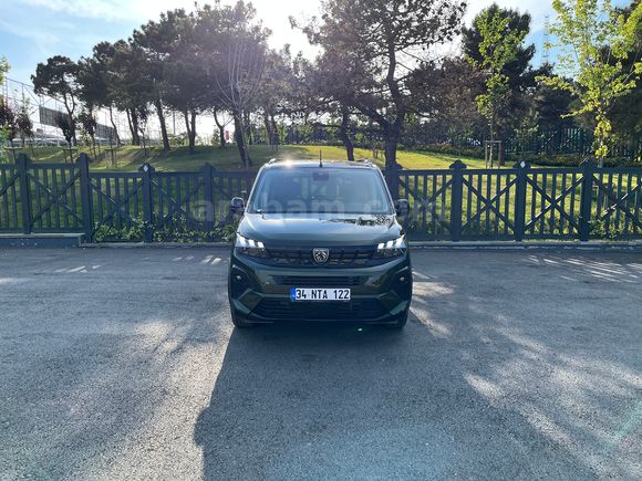 SIFIR AYARINDA 7750 KM BOYASIZ DEĞİŞENSİZ TRAMERSİZ