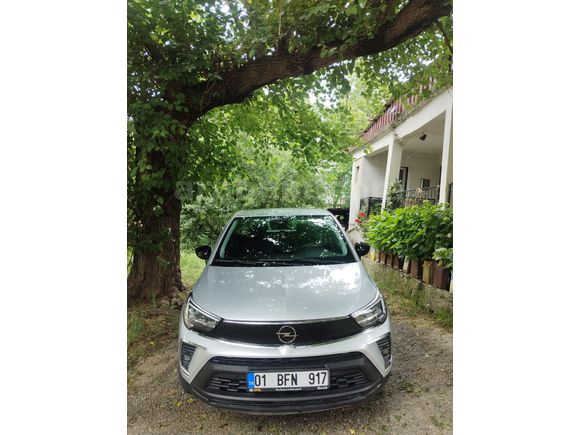 Sahibinden Opel Crossland 1.2 T Essential Takası olur 2024 Model  17.000 km Gri
