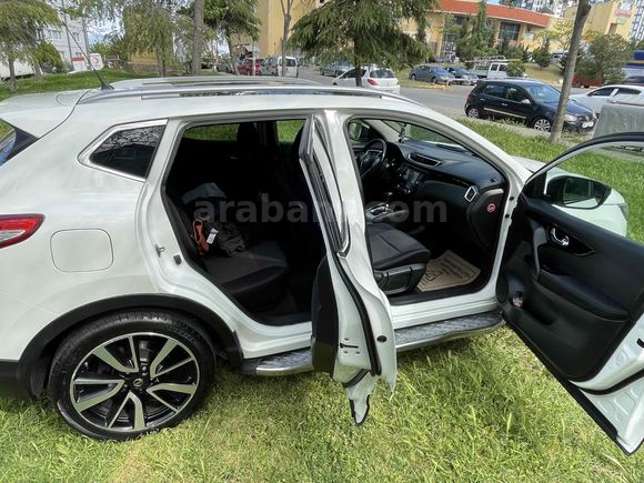 1.2 DIG-T BLACK EDİTİON  CAM TAVAN OTOMATİK