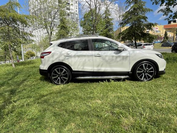 1.2 DIG-T BLACK EDİTİON  CAM TAVAN OTOMATİK