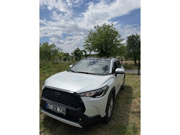 Sahibinden Toyota Corolla Cross 1.8 Hybrid Flame X-Pack 2025 Model 