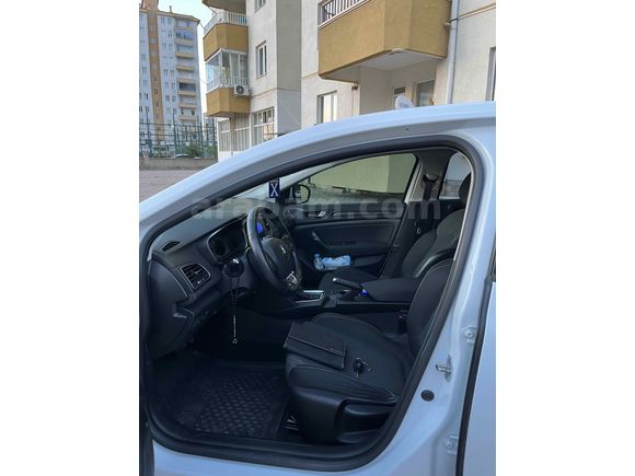 Sahibinden Renault Megane 1.3 TCe Joy 2020 Model Kayseri