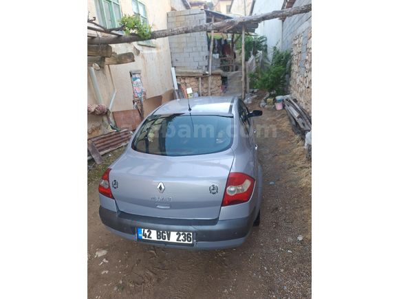 Sahibinden Renault Megane 1.6 Dynamique 2005 Model