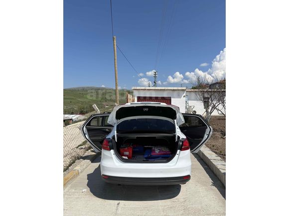Sahibinden Ford Focus 1.6 TDCi Titanium 2017 Model 