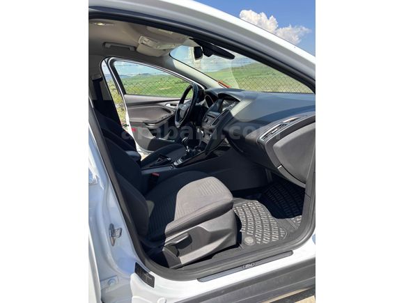 Sahibinden Ford Focus 1.6 TDCi Titanium 2017 Model 