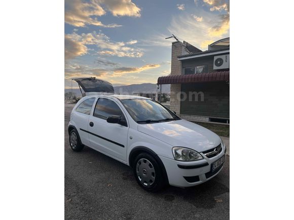 Sahibinden Opel Corsa Van 1.3 CDTI 2005 Model 